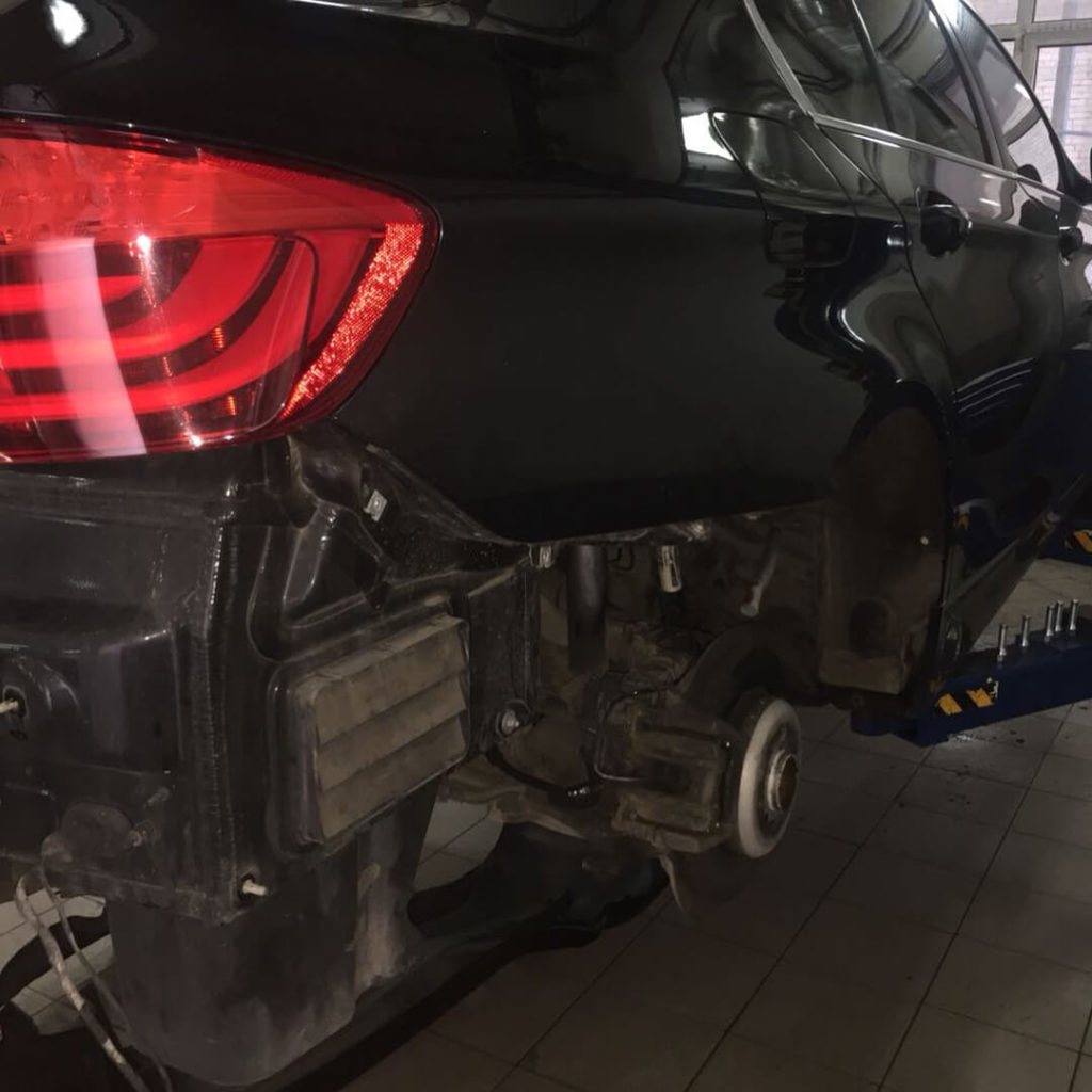 Разрыв колеса на BMW F10