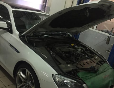 Замена клапана возврата отработанных газов на BMW 640D XDRIVE F13