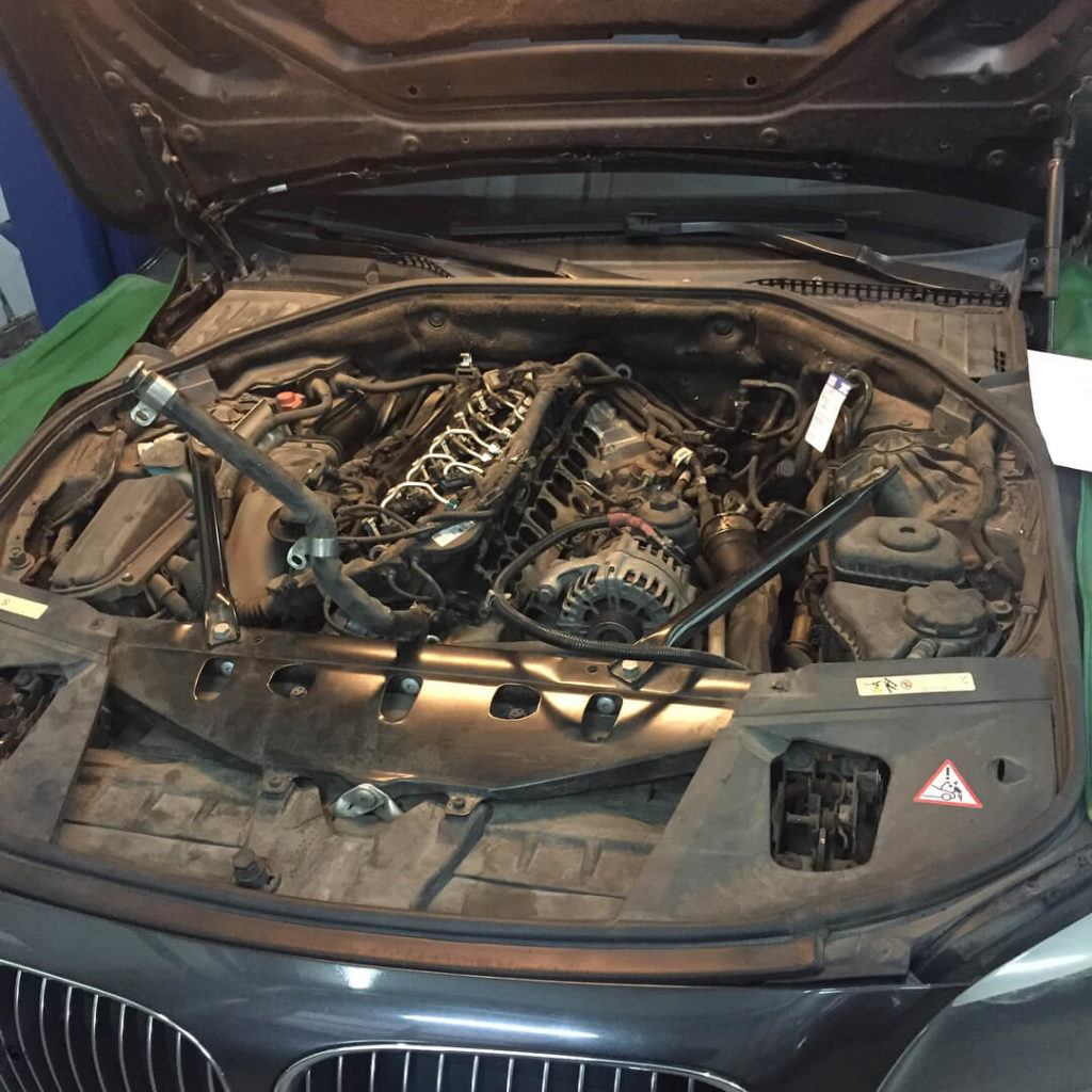 Неравномерная работа двигателя у BMW 730D F01