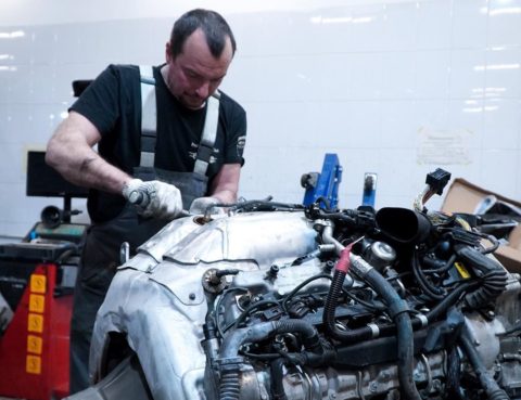 Обслуживание и ремонт BMW 750i