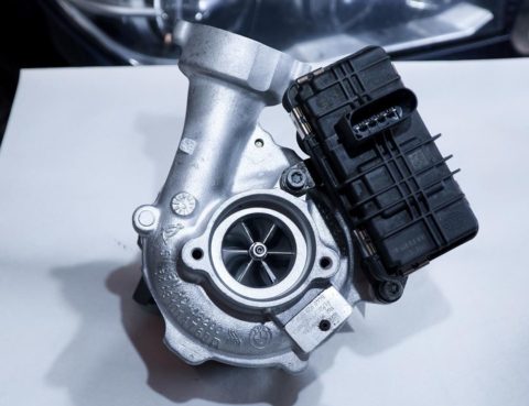Проблемы с турбонагнетателем и АКПП на BMW X5 F15