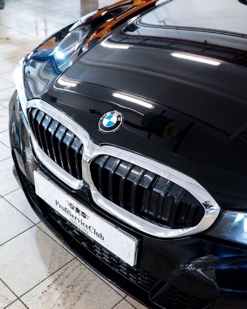Замена решетки радиатора на BMW 3 G20